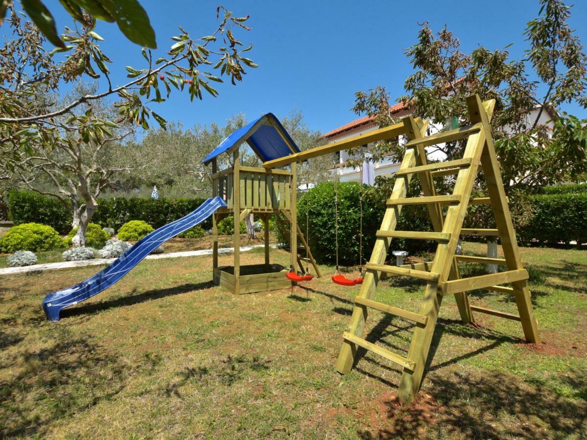 Holiday Home Nikolina By Interhome Vir Exterior foto